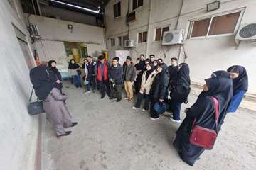 بازدید دانشجویان ورودی 1403 از گروه تولیدی صامت تک خزر (نیوساد)